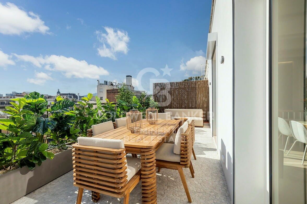 Attico a Barcelona, Spagna 3 camere da letto, 173 mq. N° 179122