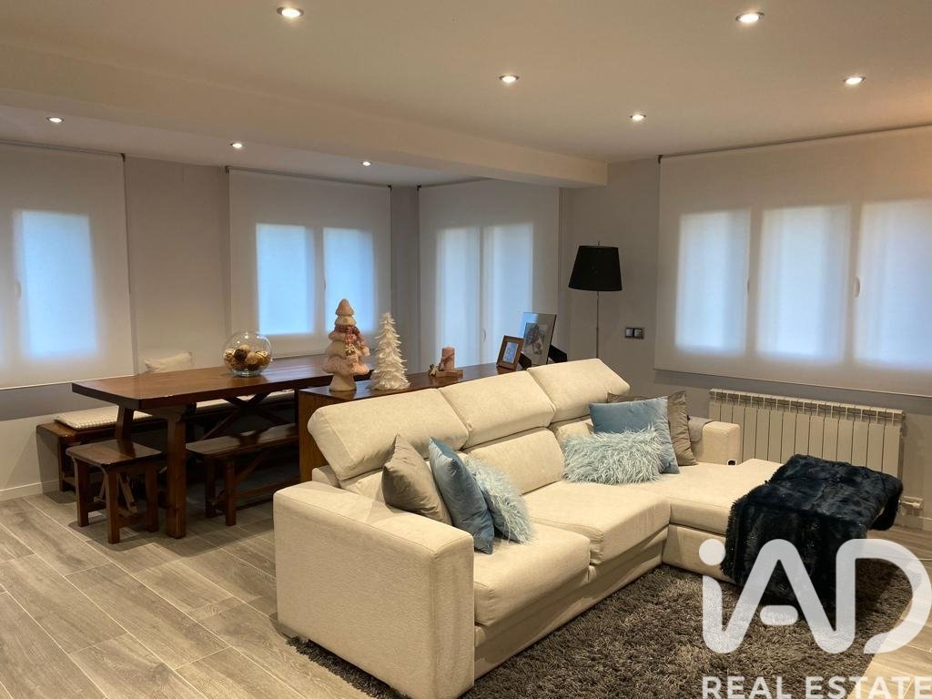 Apartment à Alp, Girona, Espagne 3 chambres, 104 m2 No. 152633