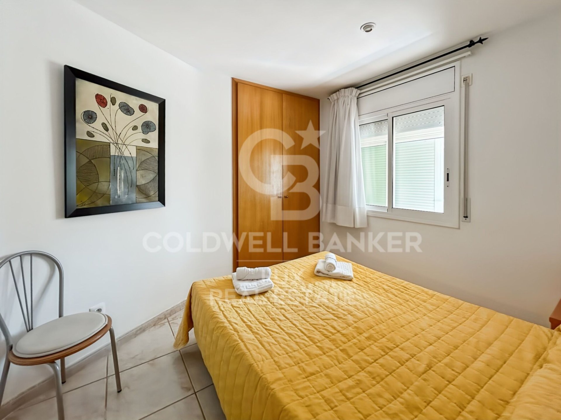 Commercial property à Llanca, Girona, Espagne 1053 m2 No. 158181