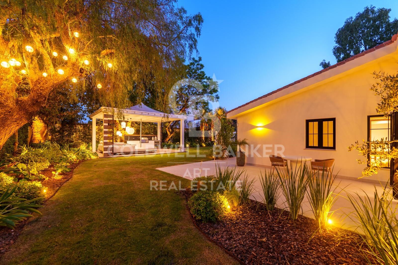 House in Marbella, Malaga, Spain 5 bedrooms, 336 sq.m. No. 158184
