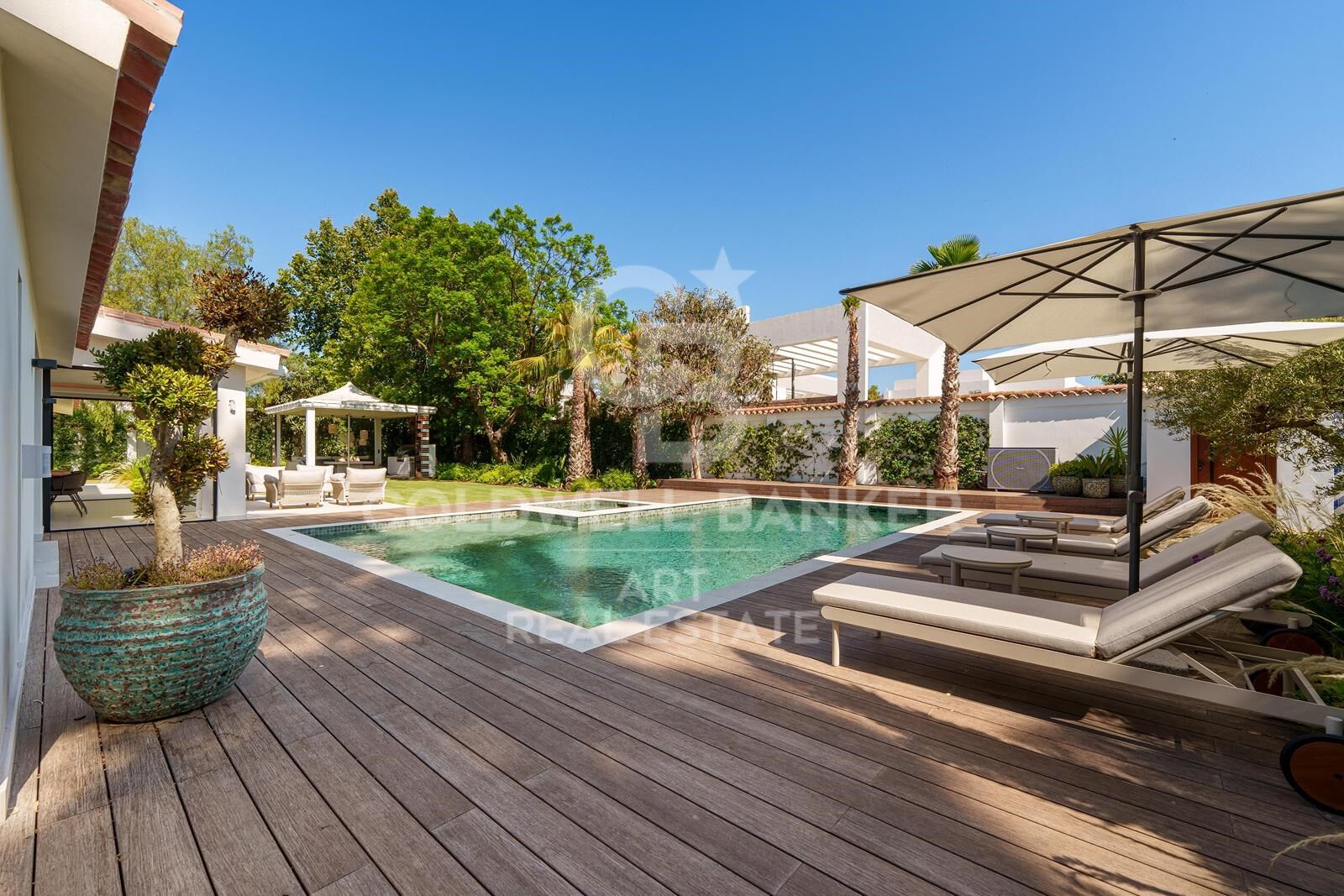 House in Marbella, Malaga, Spain 5 bedrooms, 336 sq.m. No. 158184