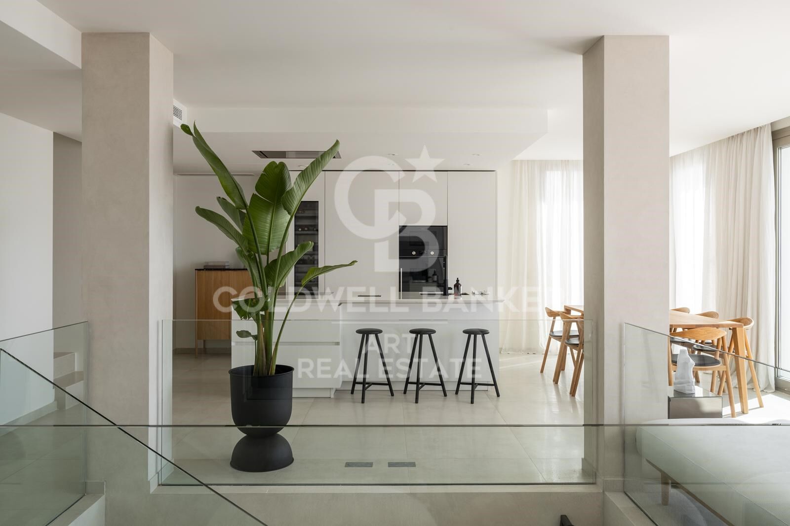 Penthouse in Marbella, Malaga, Spain 3 bedrooms, 247 sq.m. No. 158185