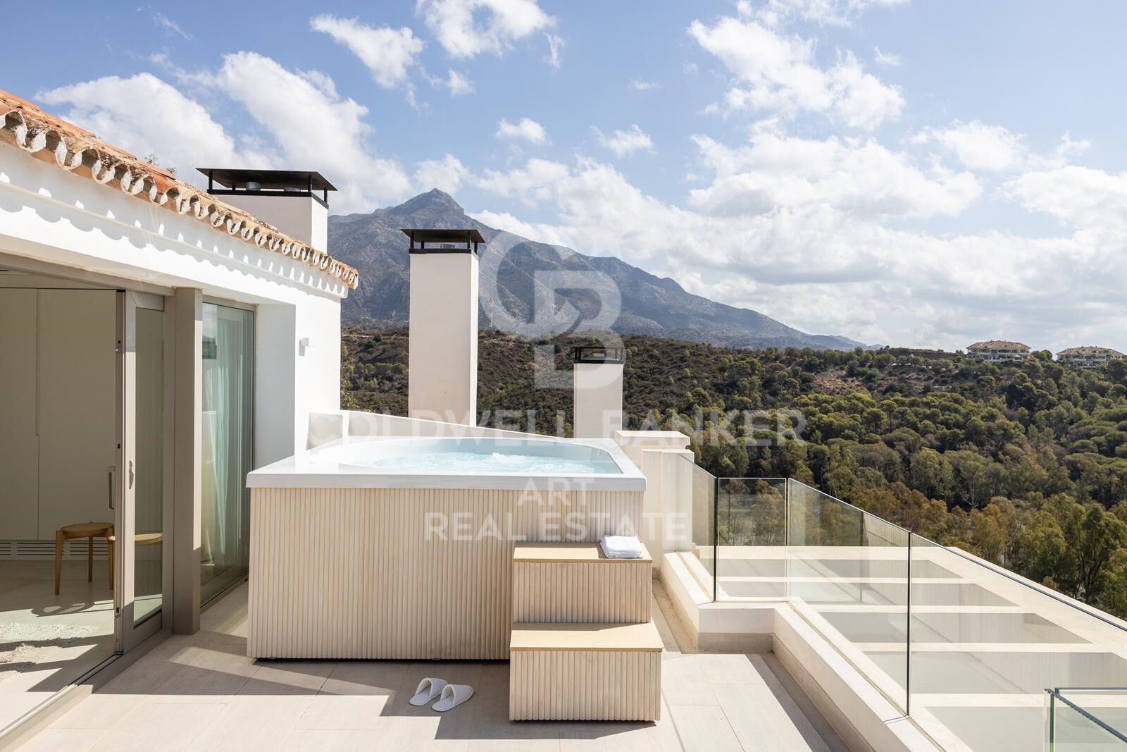 Penthouse in Marbella, Malaga, Spain 3 bedrooms, 247 sq.m. No. 158185