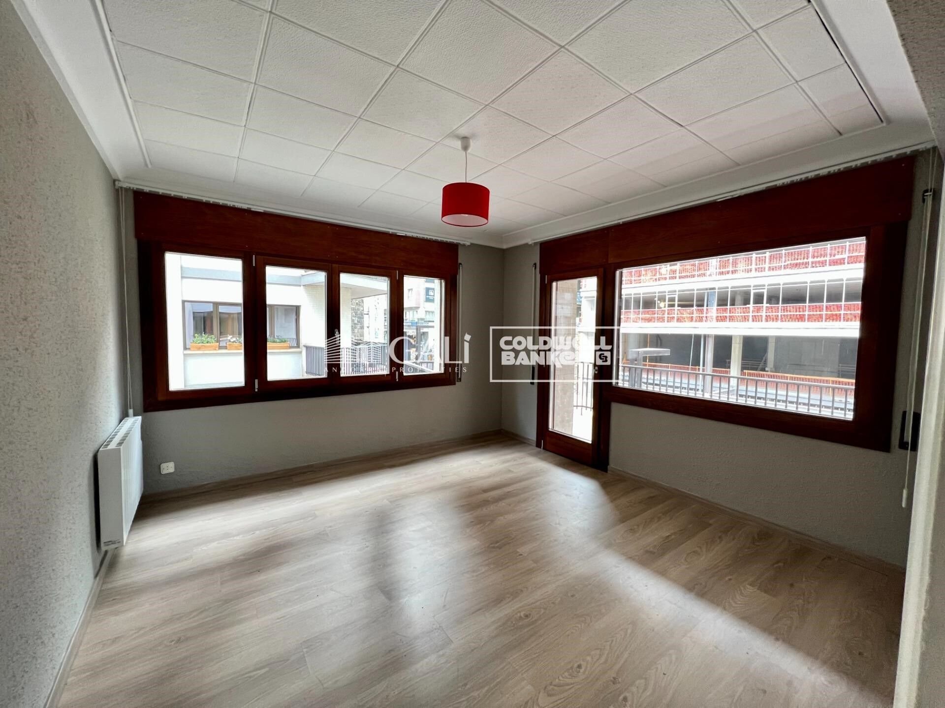 Dzīvoklis Principado De Andorra (Ninguna Poblacion Tiene C.P.), Lleida, Spānijā 4 istabas, 127 m2 Nr. 158186
