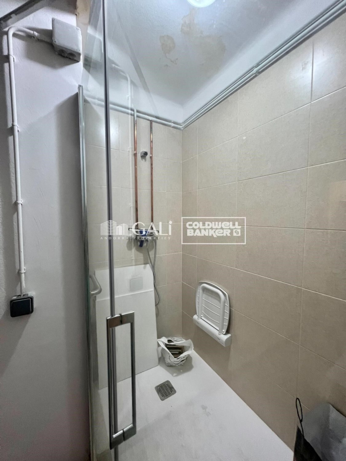 Dzīvoklis Principado De Andorra (Ninguna Poblacion Tiene C.P.), Lleida, Spānijā 4 istabas, 127 m2 Nr. 158186