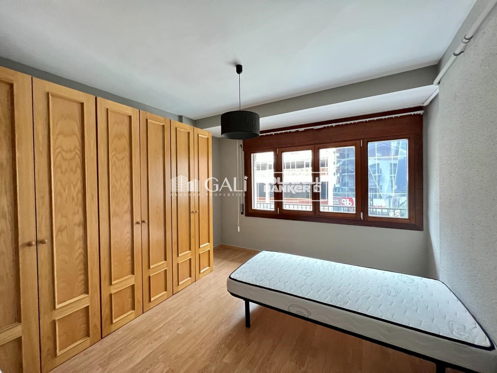 Dzīvoklis Principado De Andorra (Ninguna Poblacion Tiene C.P.), Lleida, Spānijā 4 istabas, 127 m2 Nr. 158186