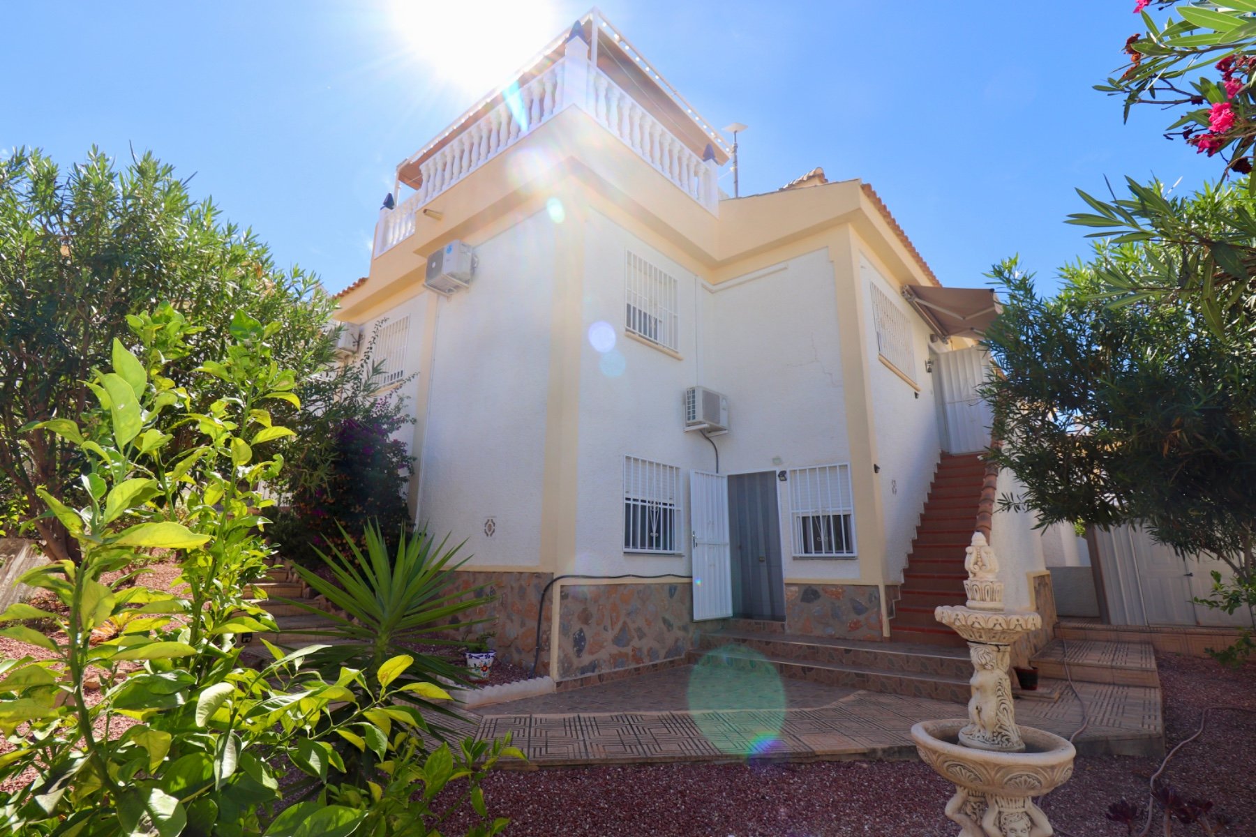 Villa in Ciudad Quesada, Alicante, Spain 3 bedrooms,  No. 135697