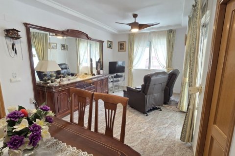 Apartamento en Torrevieja, Alicante, España 3 dormitorios, 112 m2 No. 183418