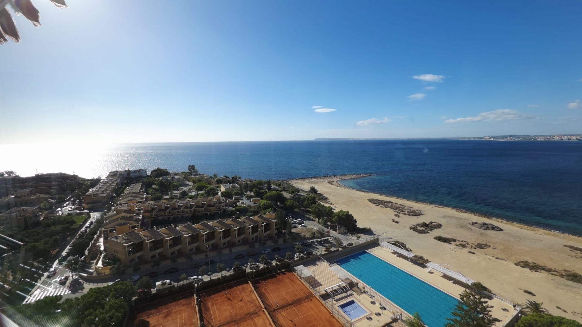 Apartament w Cabo De Las Huertas, Alicante, Hiszpania 3 sypialnie, 152 mkw. nr 168829