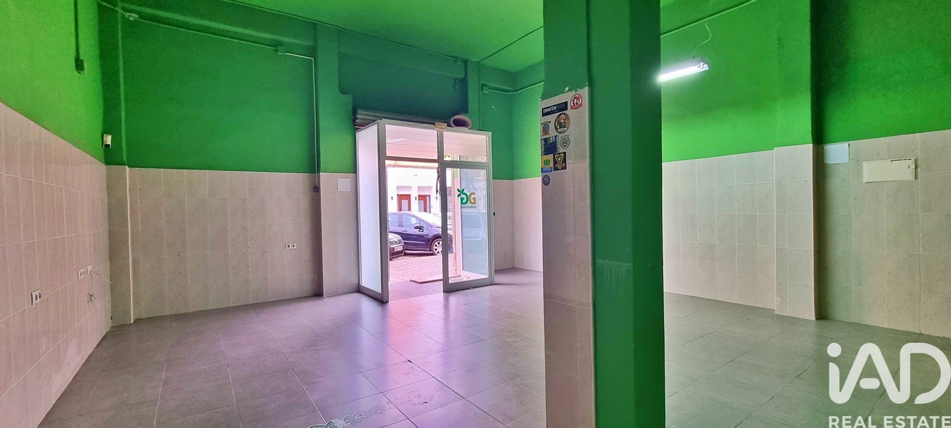 Propiedad comercial en Alicante, España 2 dormitorios, 73 m2 No. 184847