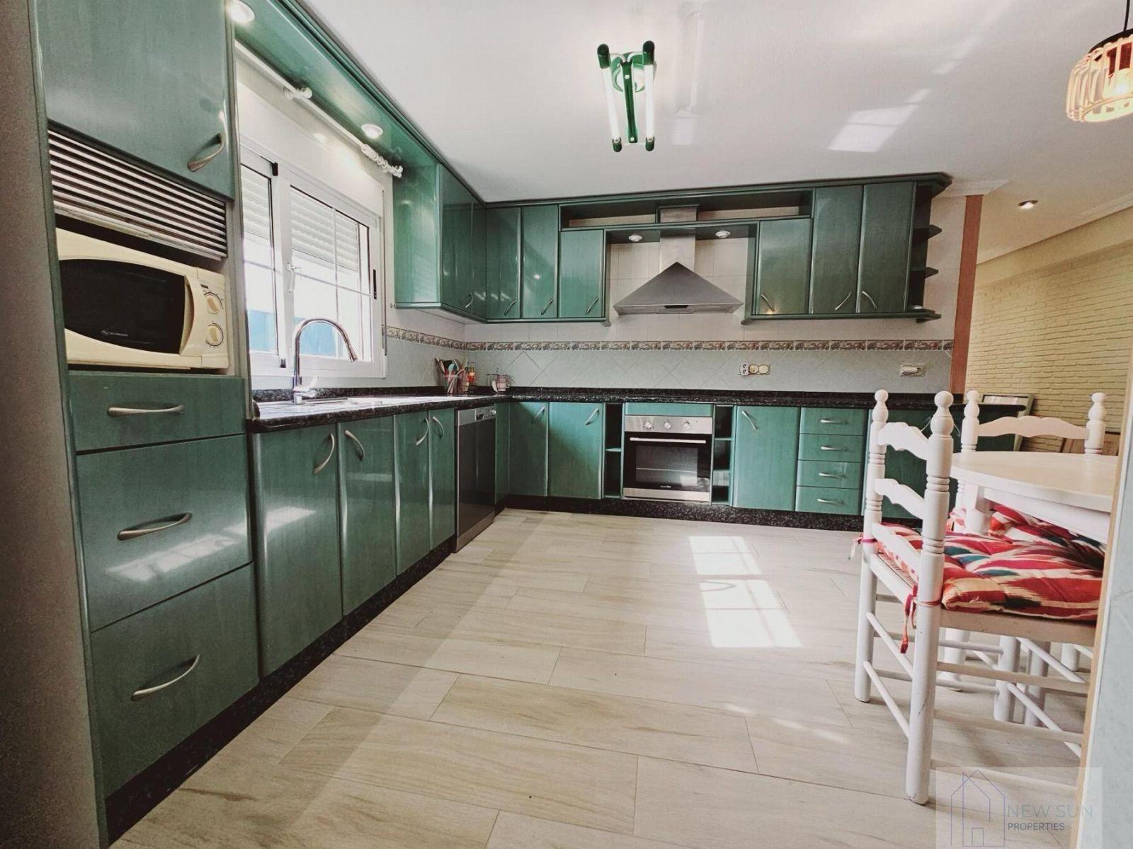 Вилла в Торревьеха, Аликанте, Испания 5 спален, 330м2 №165563
