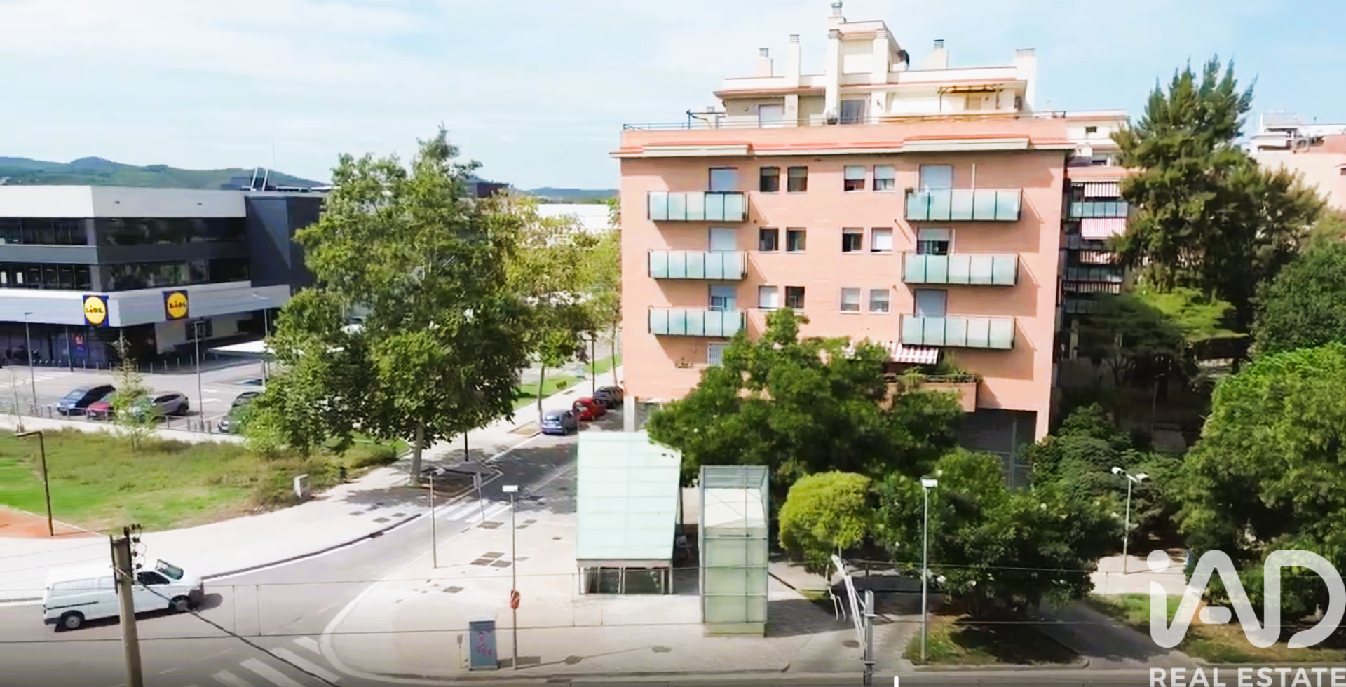 Apartament w Montcada i Reixac, Barcelona, Hiszpania 4 sypialnie, 166 mkw. nr 152728