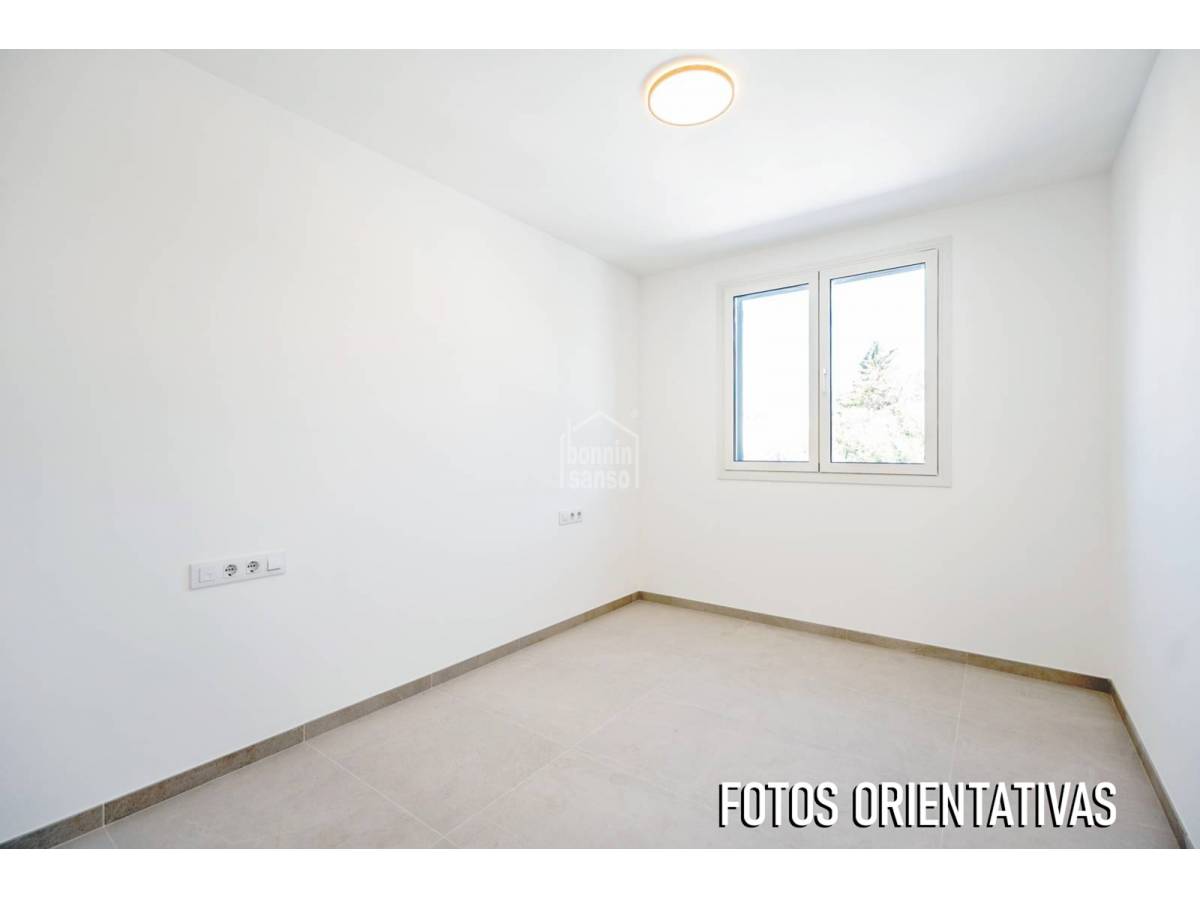 Apartamento en Sant Lluis, Menorca, España 2 dormitorios, 79 m2 No. 177885