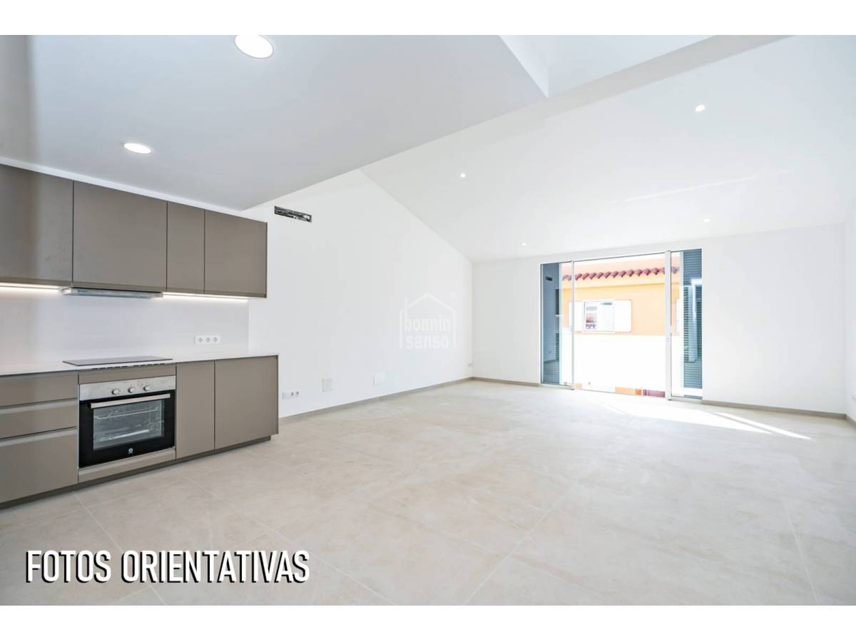 Apartamento en Sant Lluis, Menorca, España 2 dormitorios, 79 m2 No. 177885