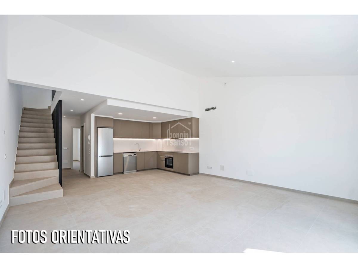 Apartamento en Sant Lluis, Menorca, España 2 dormitorios, 79 m2 No. 177885