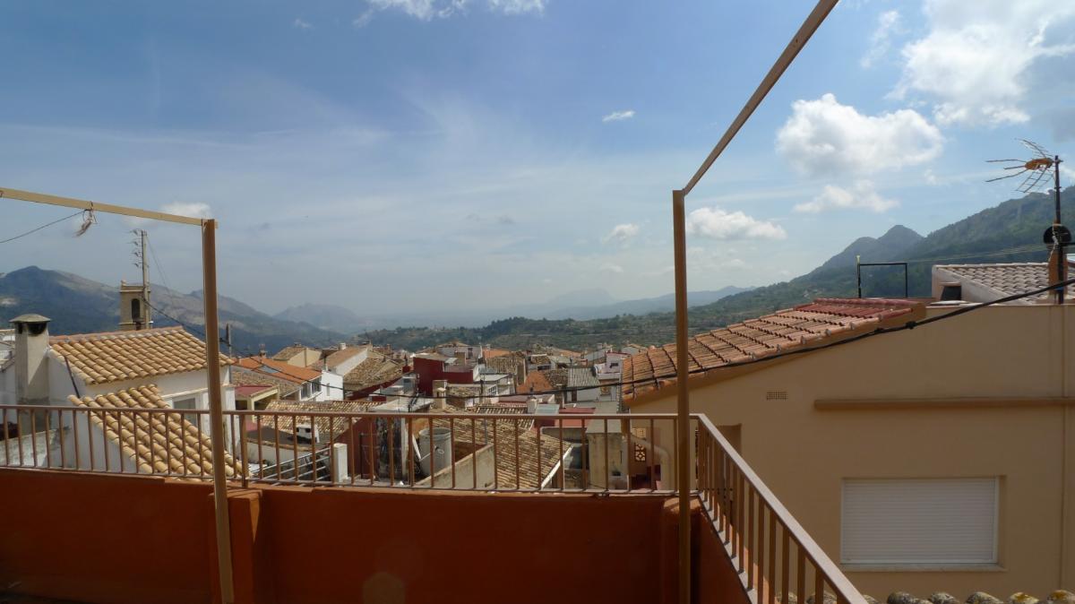 Kamienica w La Vall De Laguar, Alicante, Hiszpania 3 sypialnie,  nr 183872