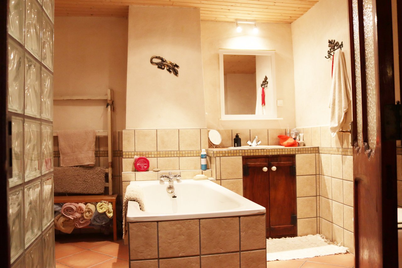 Townhouse in Castell De Castells, Alicante, Spain 3 bedrooms, 219 sq.m. No. 139274