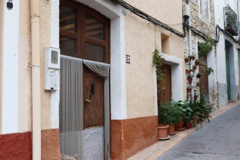 Townhouse in Castell De Castells, Alicante, Spain 3 bedrooms, 219 sq.m. No. 139274