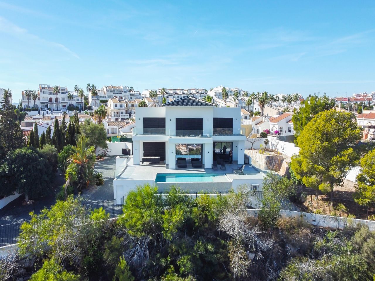 House in Rojales, Alicante, Spain 5 bedrooms, 498 sq.m. No. 80946
