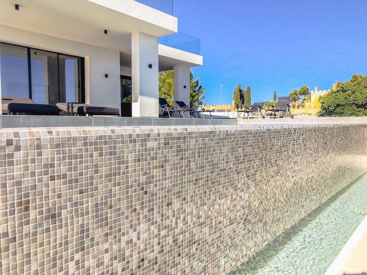 House in Rojales, Alicante, Spain 5 bedrooms, 498 sq.m. No. 80946