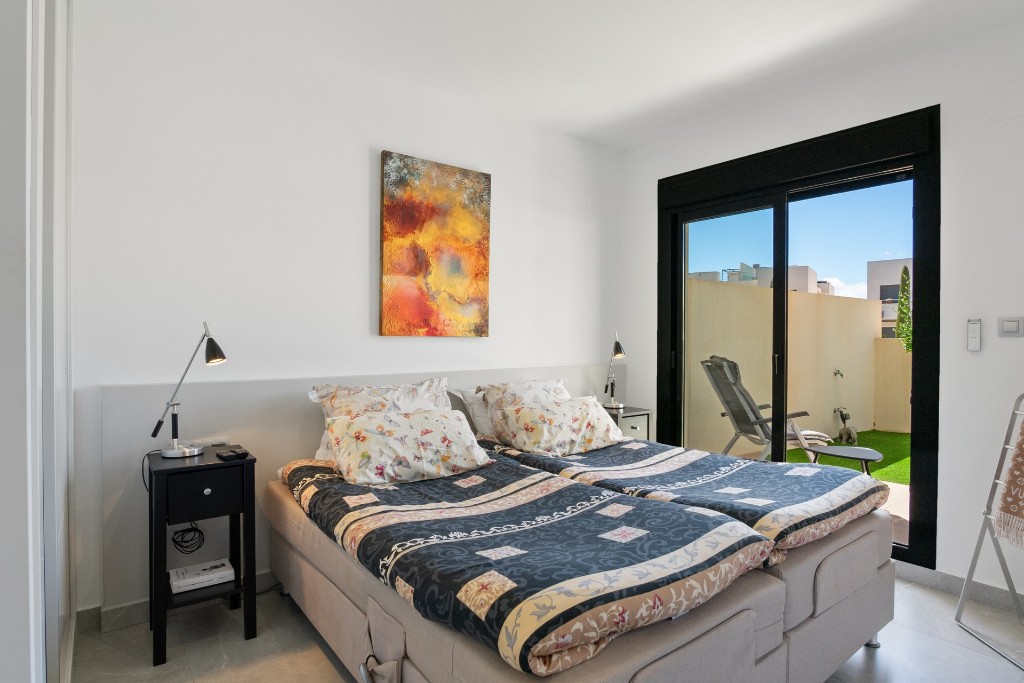 Huoneisto Los Dolses, Alicante, Espanja 2 makuuhuonetta, 94 m2 No. 145259