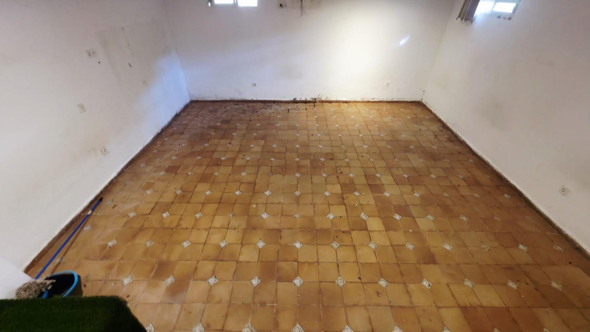 Huoneisto Alicante, Espanja 5 makuuhuonetta, 233.4 m2 No. 165760