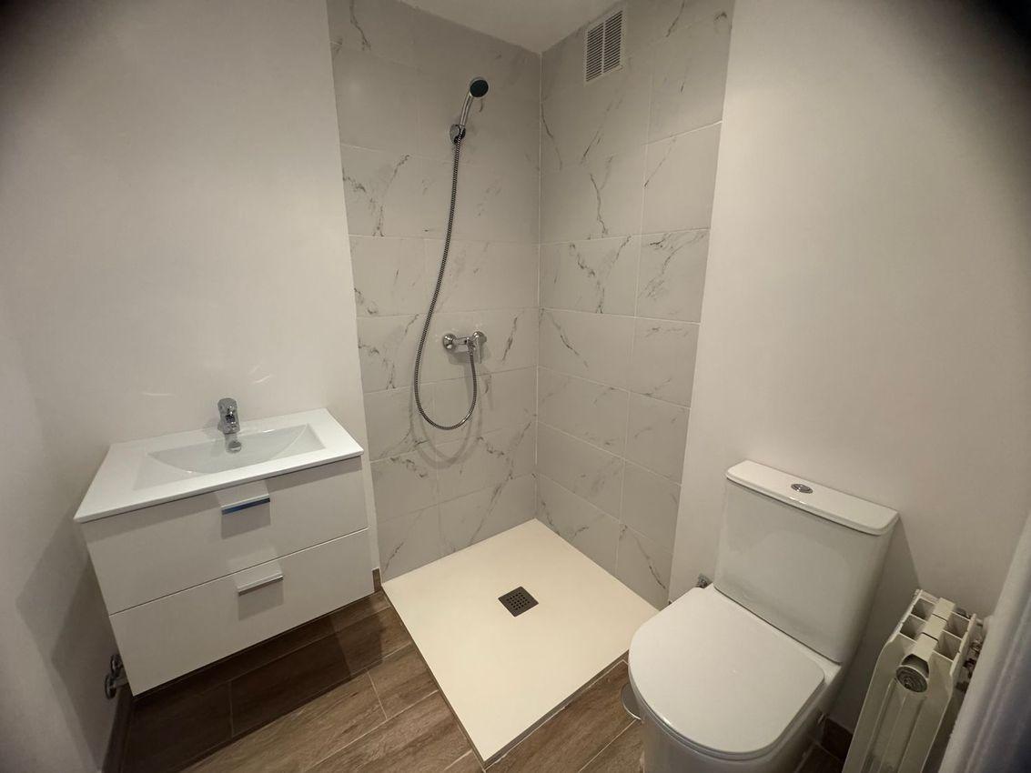 Huoneisto Madrid, Espanja 2 makuuhuonetta, 55 m2 No. 165762