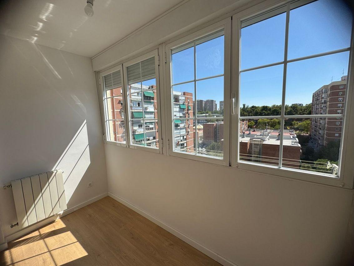 Huoneisto Madrid, Espanja 2 makuuhuonetta, 55 m2 No. 165762