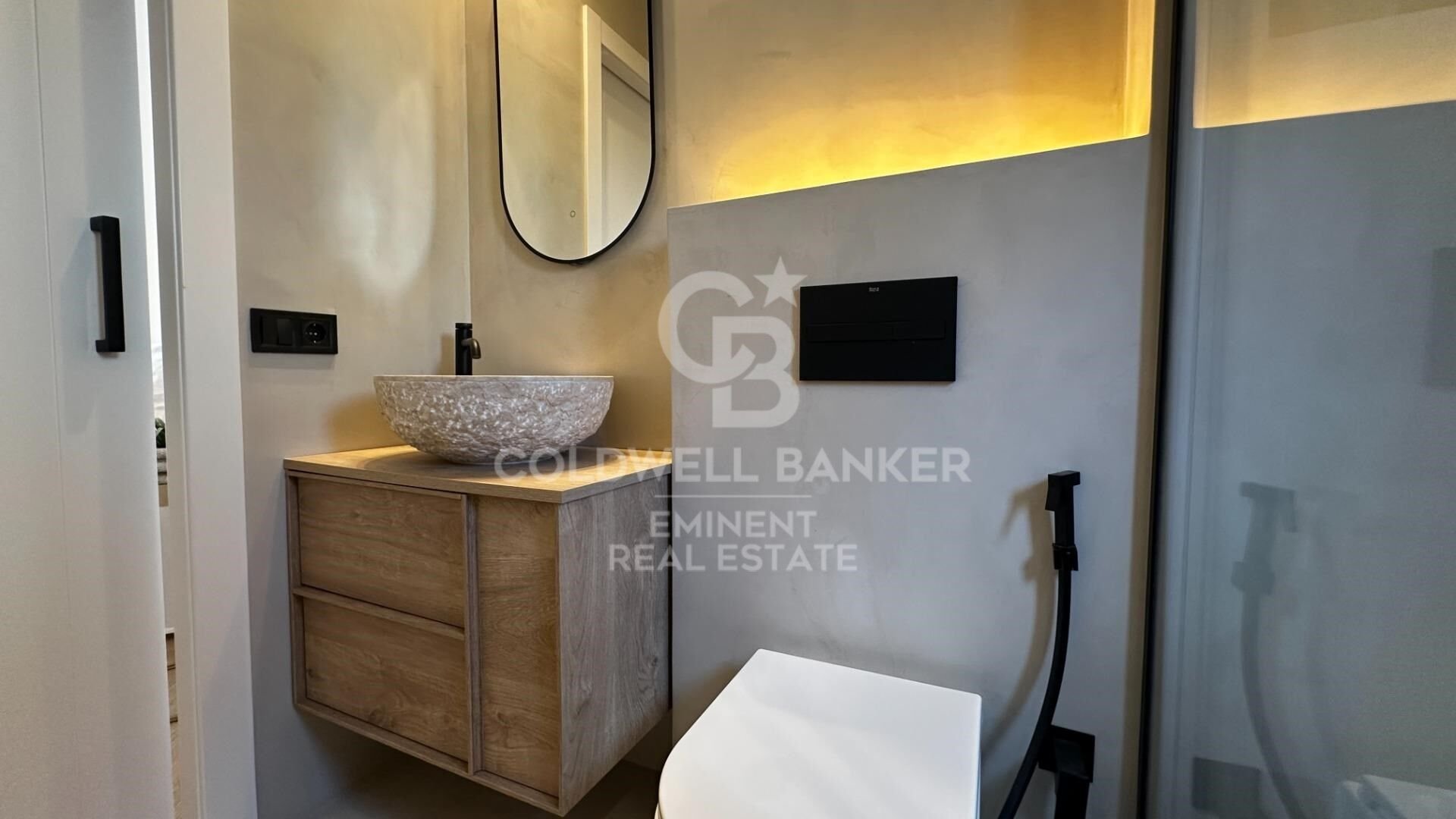 Wohnung in Barcelona, Spanien 2 Schlafzimmer, 80 m2 Nr. 158727