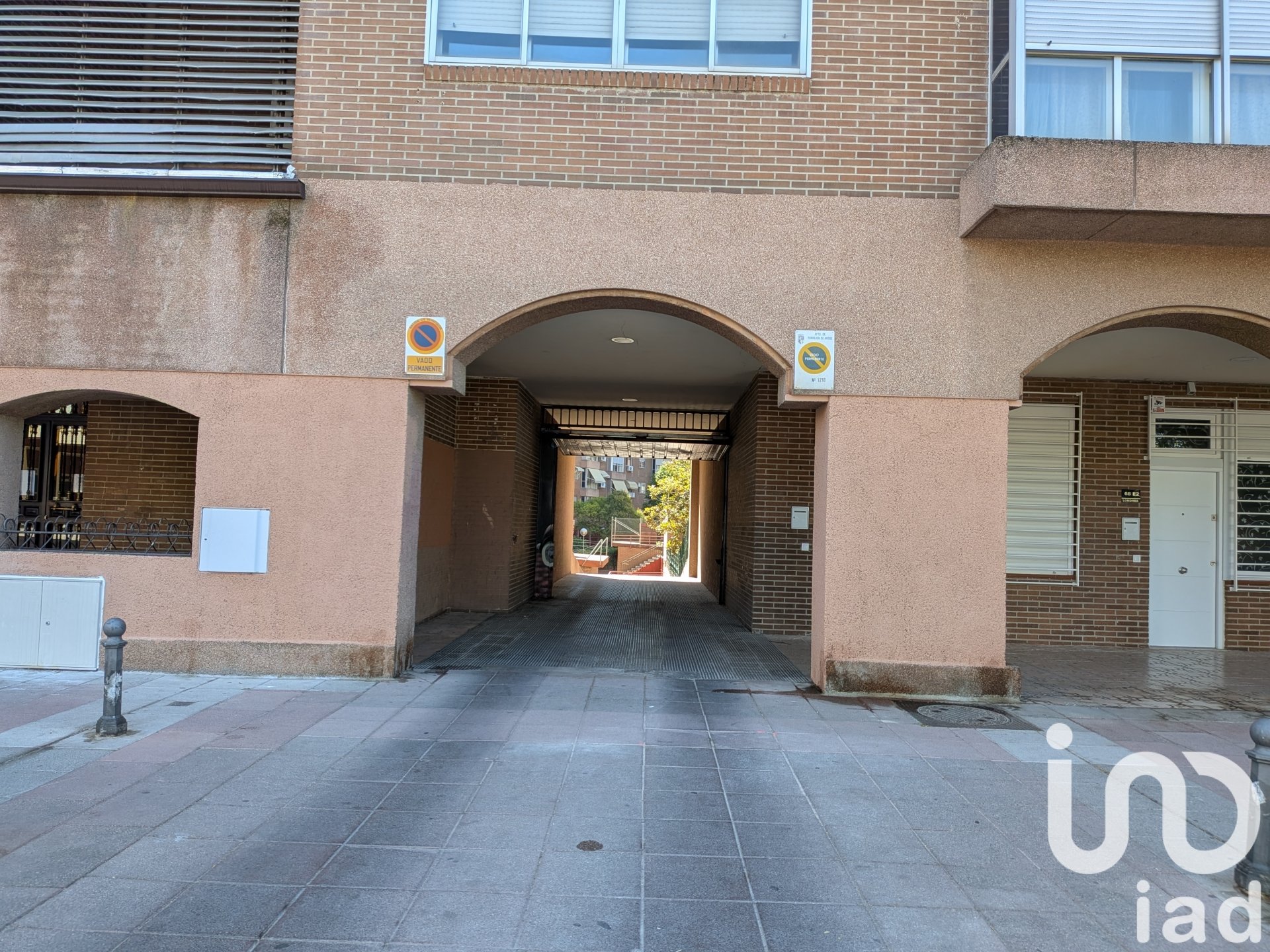 Garage i Torrejon de Ardoz, Madrid, Spanien 11 kvm. Nr. 185673