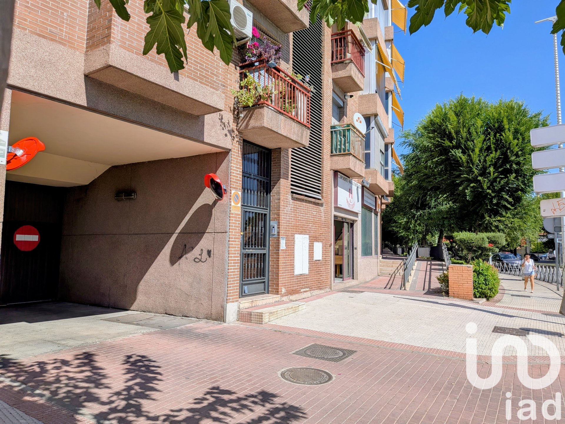 Garage i Torrejon de Ardoz, Madrid, Spanien 11 kvm. Nr. 185673
