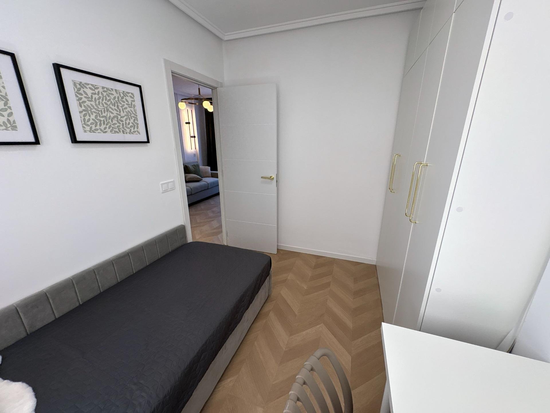 Apartament w Torrevieja, Alicante, Hiszpania 2 sypialnie, 50 mkw. nr 194254