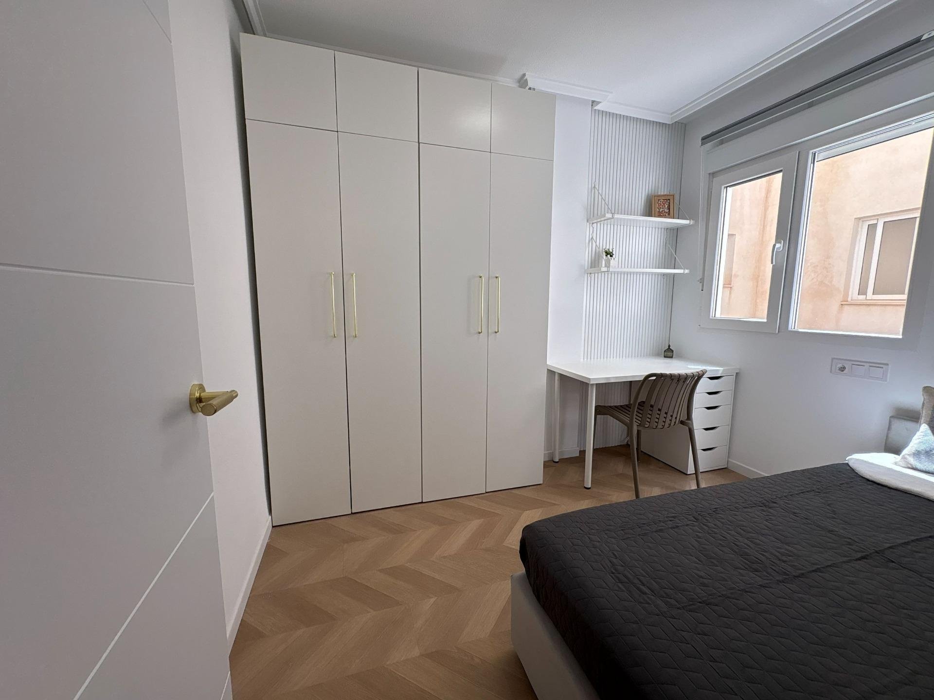 Apartament w Torrevieja, Alicante, Hiszpania 2 sypialnie, 50 mkw. nr 194254