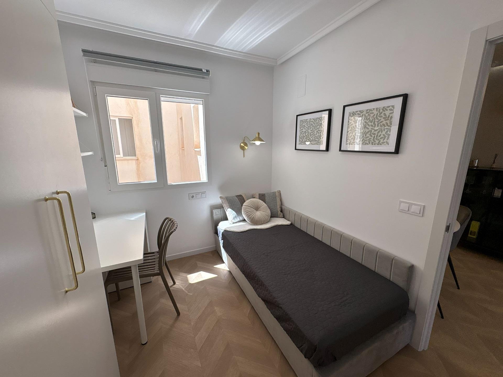 Apartament w Torrevieja, Alicante, Hiszpania 2 sypialnie, 50 mkw. nr 194254