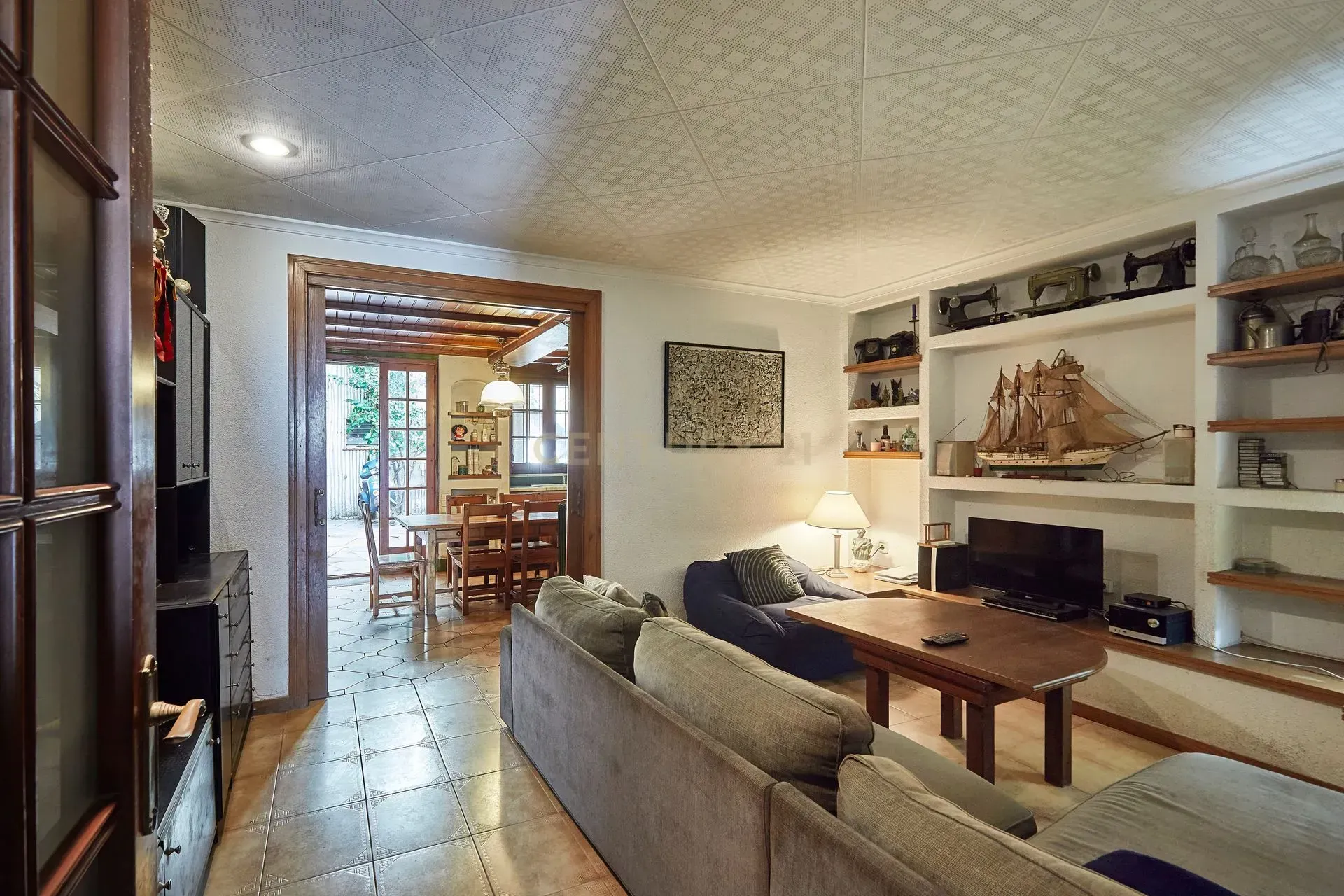 House in Montgat, Barcelona, Spain 6 bedrooms, 161 sq.m. No. 166904