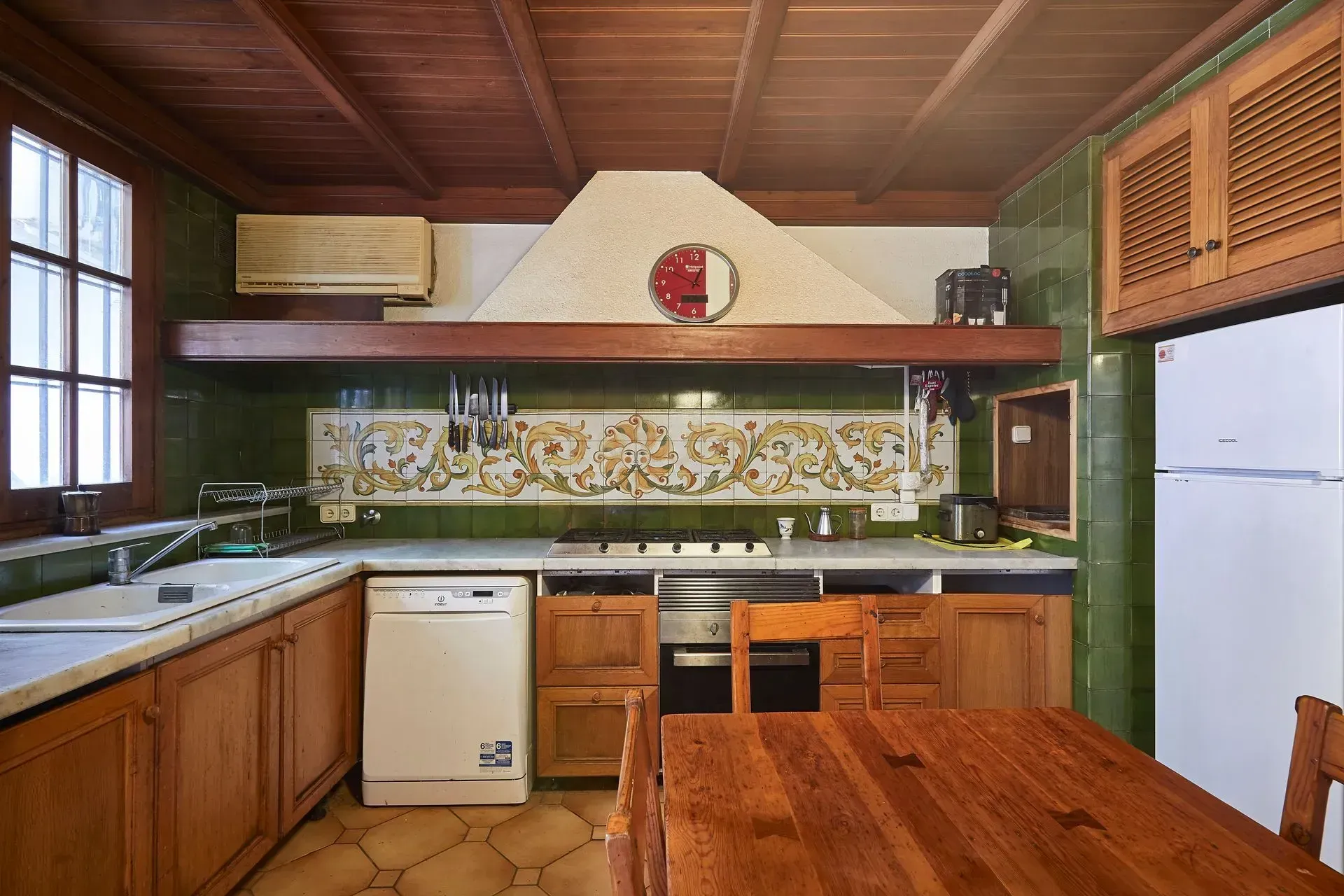 House in Montgat, Barcelona, Spain 6 bedrooms, 161 sq.m. No. 166904