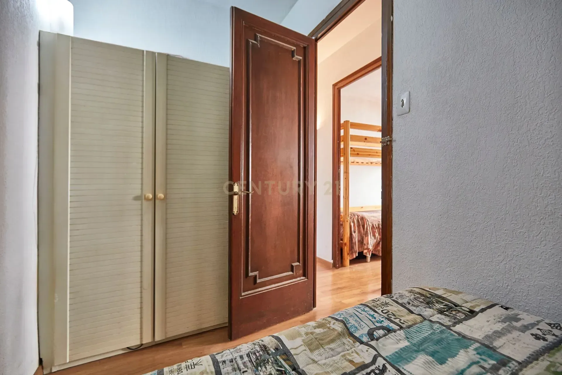 House in Montgat, Barcelona, Spain 6 bedrooms, 161 sq.m. No. 166904