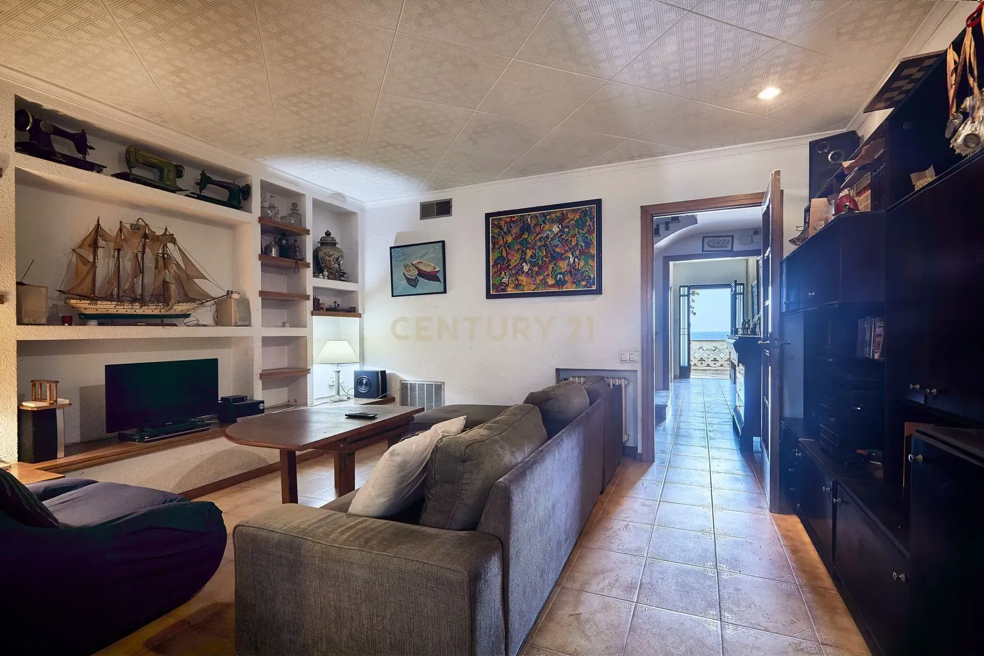 House in Montgat, Barcelona, Spain 6 bedrooms, 161 sq.m. No. 166904