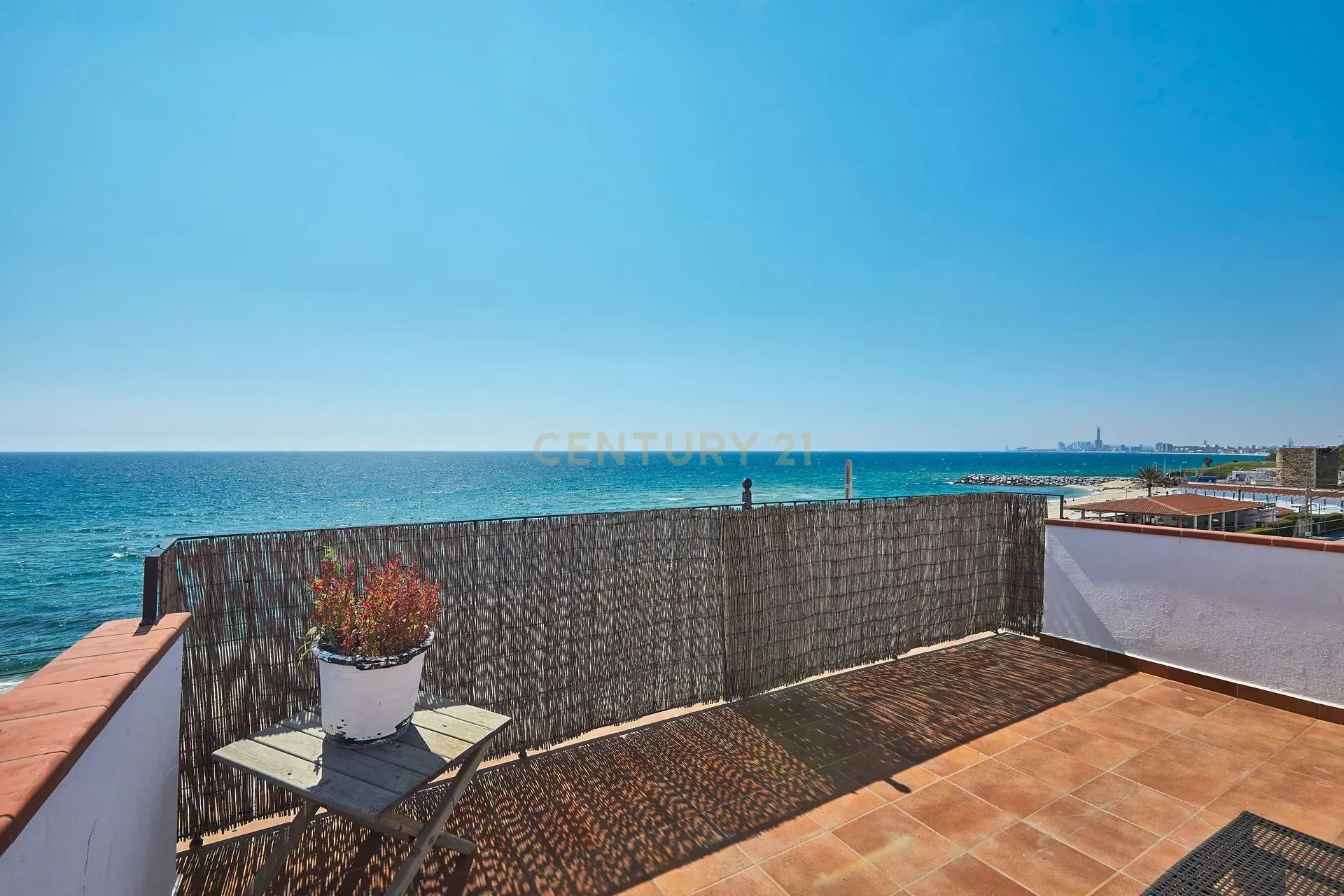 House in Montgat, Barcelona, Spain 6 bedrooms, 161 sq.m. No. 166904