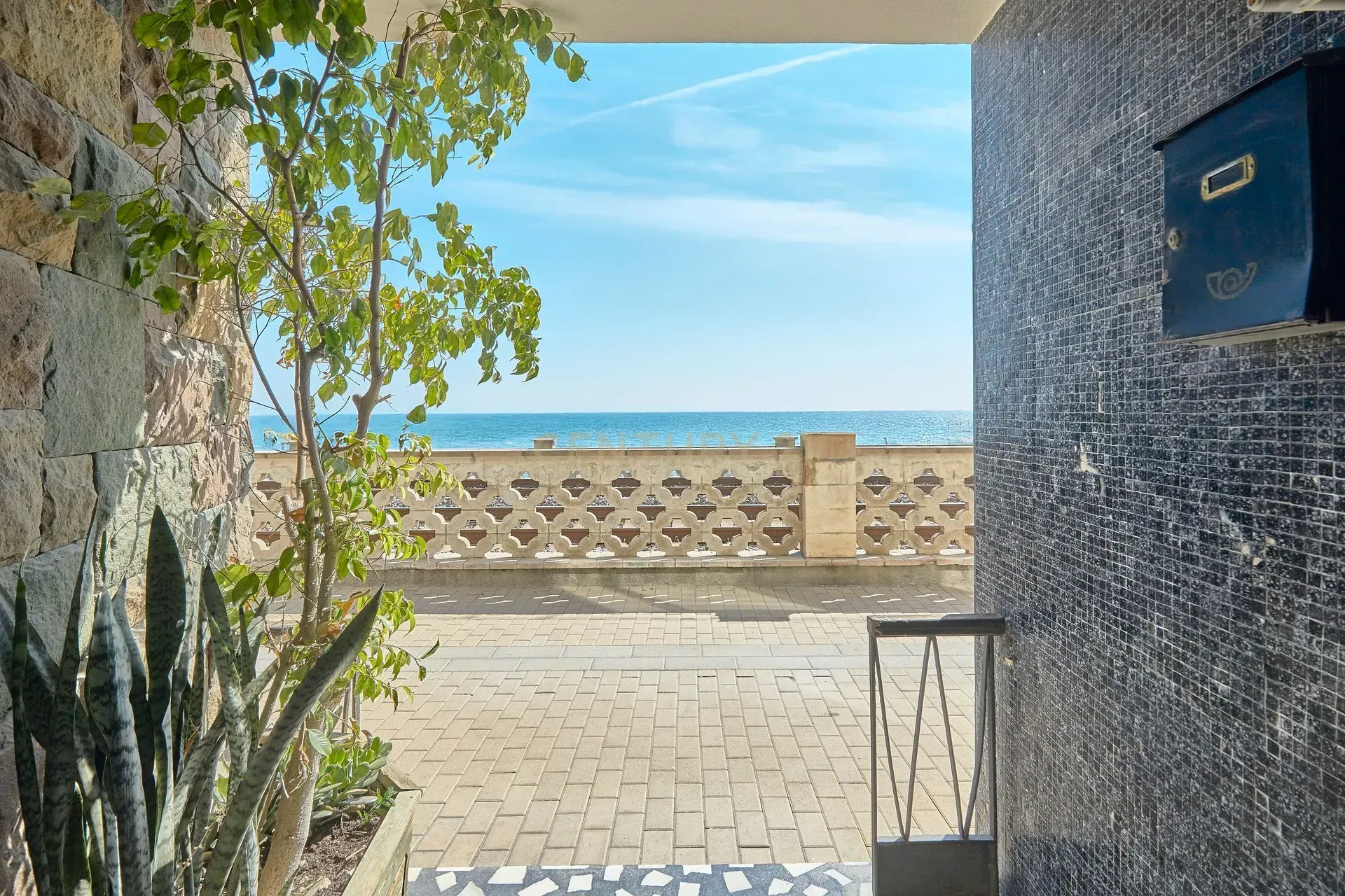 House in Montgat, Barcelona, Spain 6 bedrooms, 161 sq.m. No. 166904