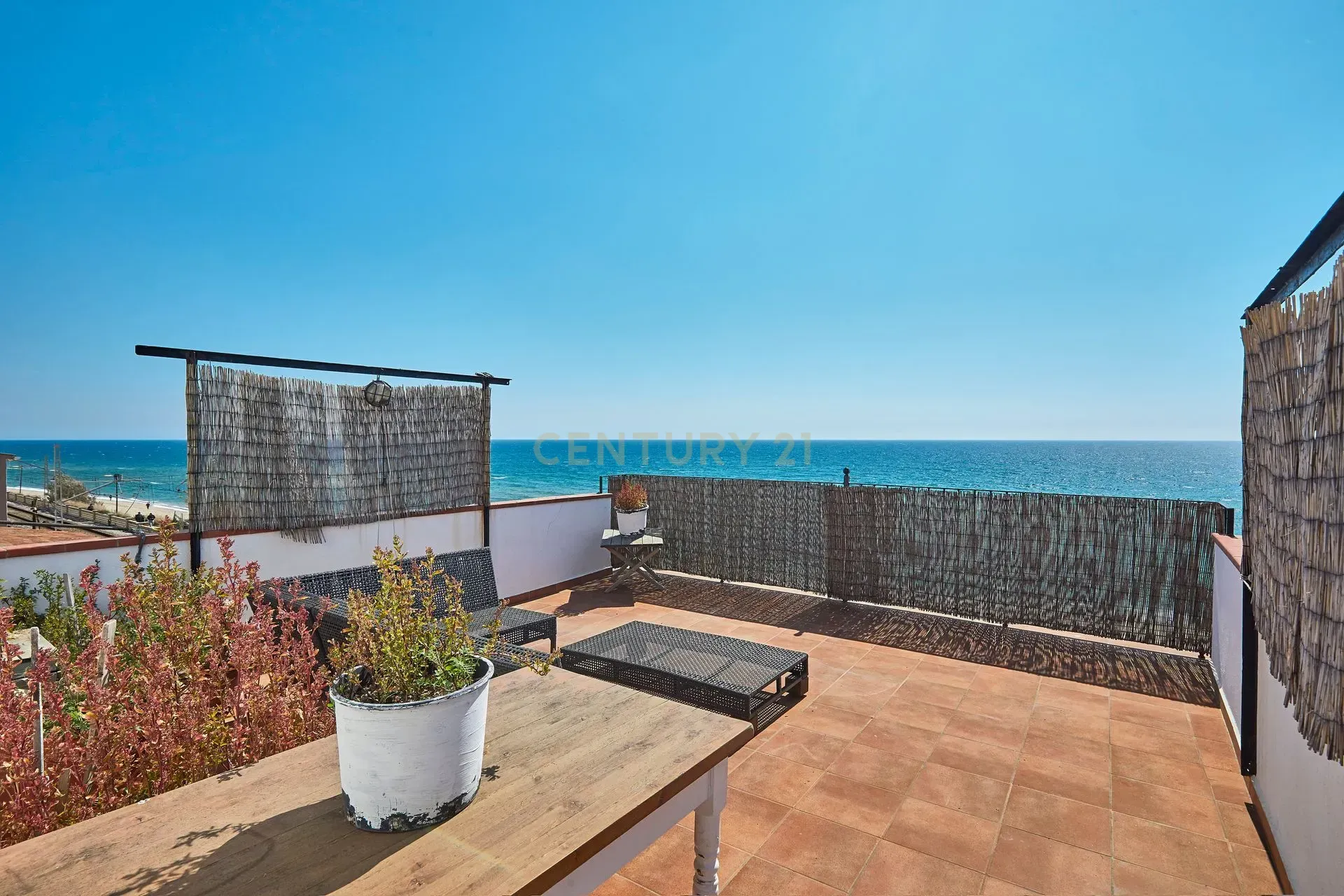 House in Montgat, Barcelona, Spain 6 bedrooms, 161 sq.m. No. 166904
