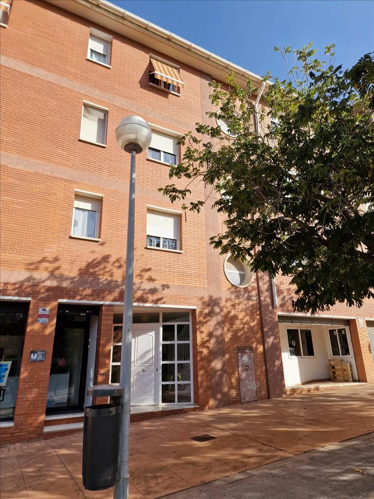 Appartamento a Montornes Del Valles, Barcelona, Spagna 4 camere da letto, 122 mq. N° 166901