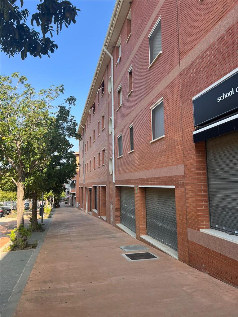 Appartamento a Montornes Del Valles, Barcelona, Spagna 4 camere da letto, 122 mq. N° 166901