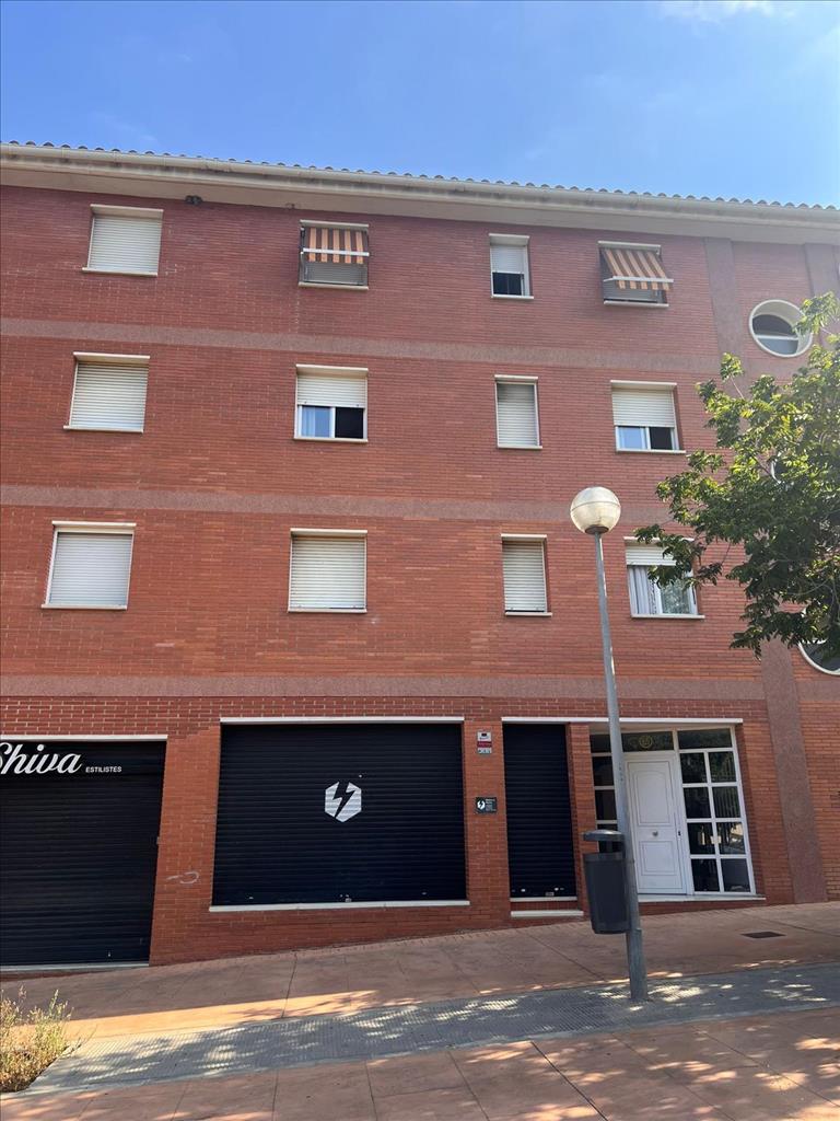 Appartamento a Montornes Del Valles, Barcelona, Spagna 4 camere da letto, 122 mq. N° 166901
