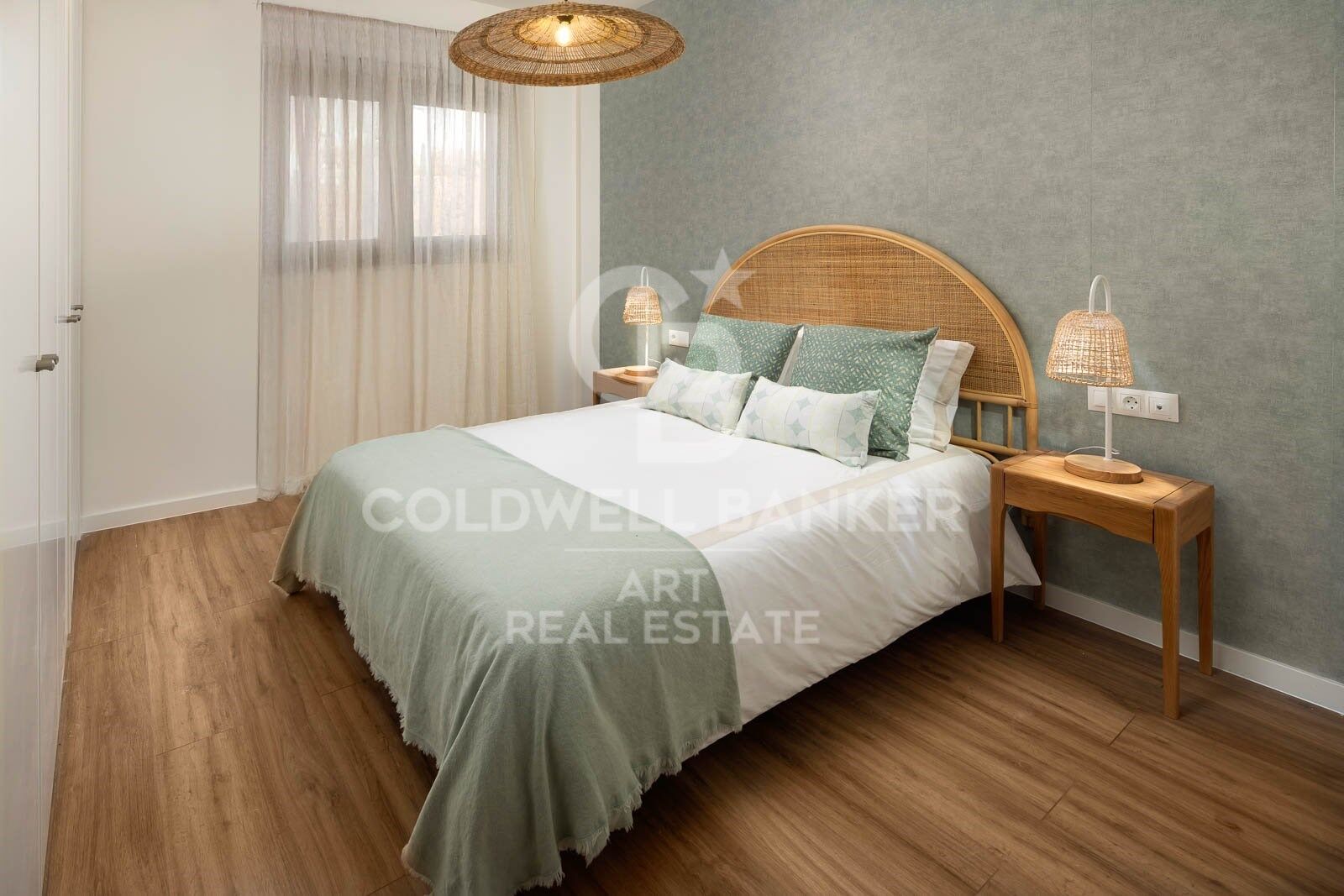 Lägenhet i Estepona, Malaga, Spanien 2 sovrum, 98 kvm. Nr. 159861