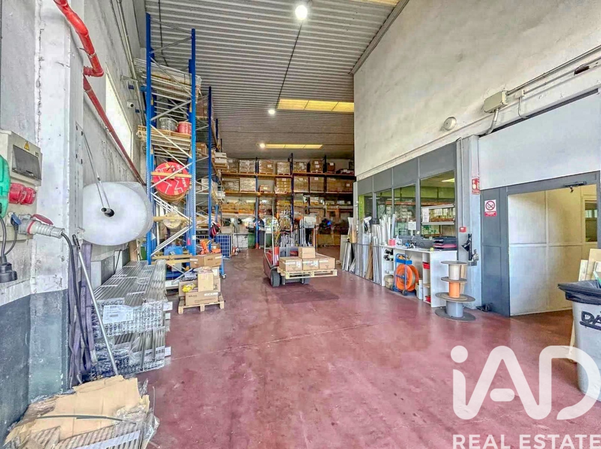 Komerciāls īpašums Mostoles, Madrid, Spānijā 1227 m2 Nr. 173046