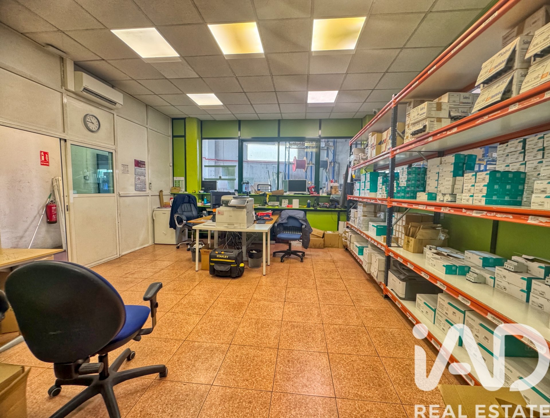 Komerciāls īpašums Mostoles, Madrid, Spānijā 1227 m2 Nr. 173046