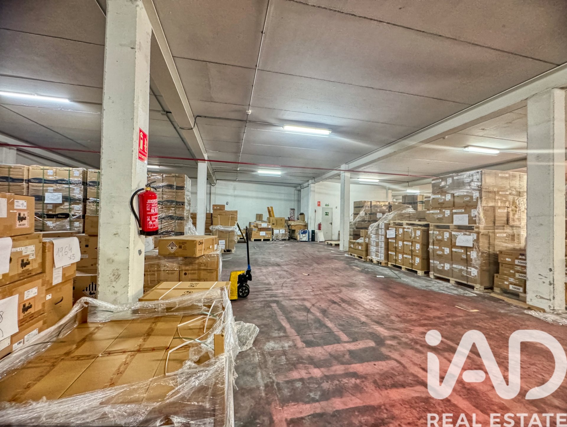 Komerciāls īpašums Mostoles, Madrid, Spānijā 1227 m2 Nr. 173046