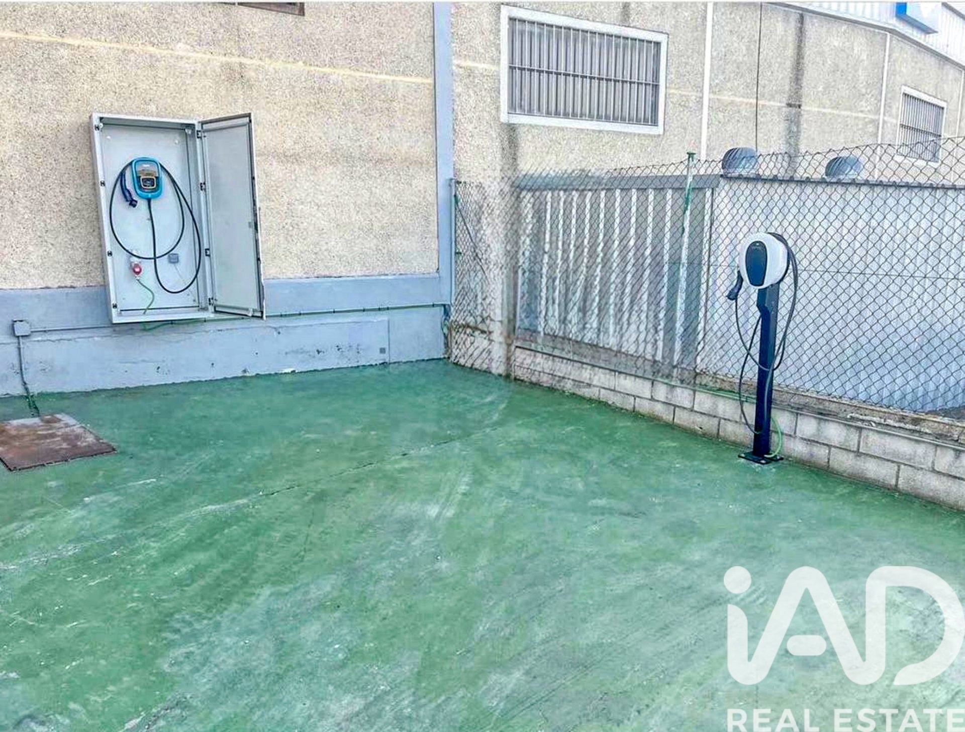 Komerciāls īpašums Mostoles, Madrid, Spānijā 1227 m2 Nr. 173046