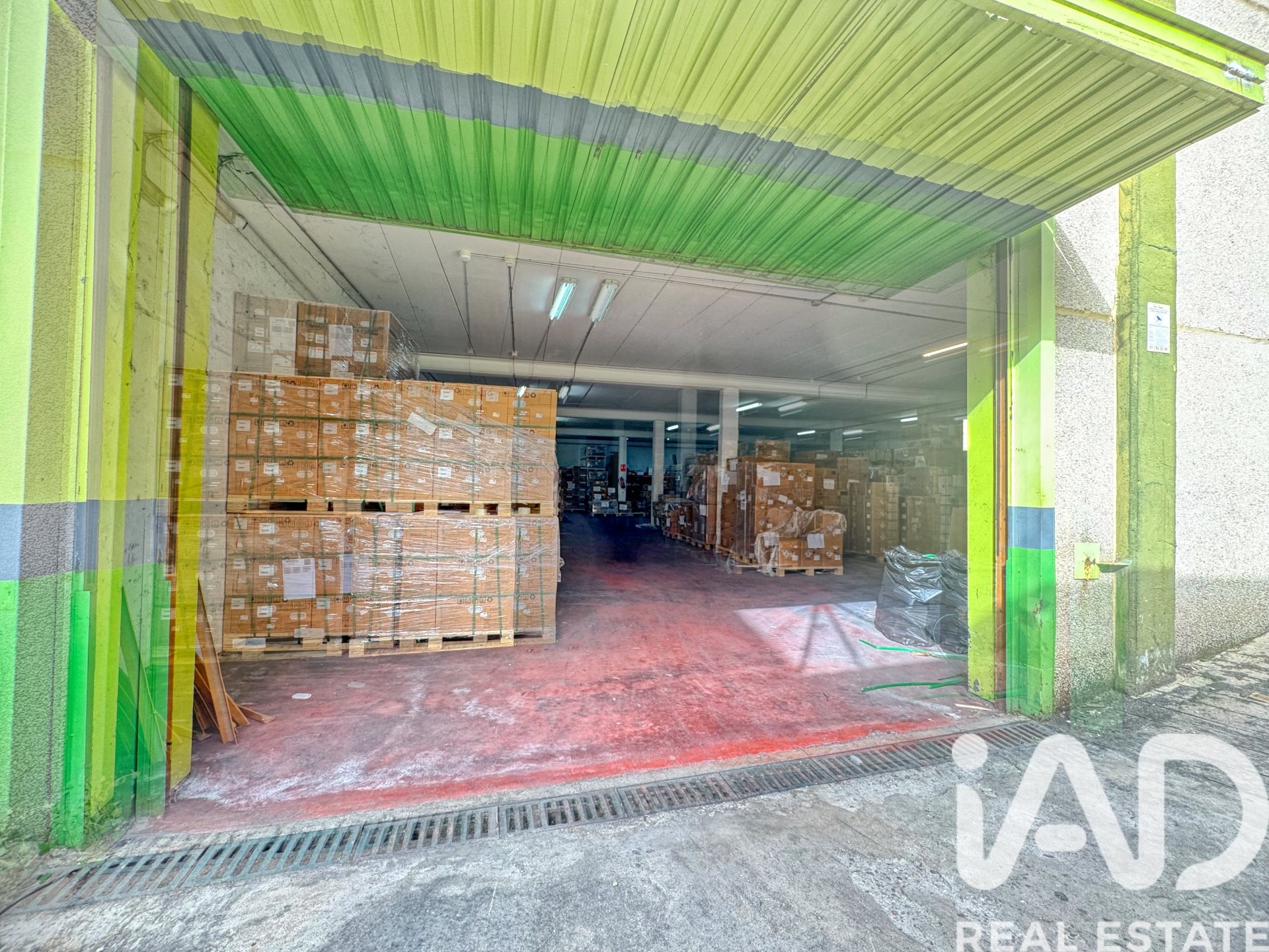 Komerciāls īpašums Mostoles, Madrid, Spānijā 1227 m2 Nr. 173046